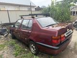 Volkswagen Vento 1992 года за 200 000 тг. в Алматы