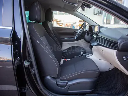 Hyundai Bayon 2023 года за 7 900 000 тг. в Алматы – фото 15