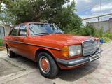 Mercedes-Benz E 230 1981 года за 1 300 000 тг. в Алматы