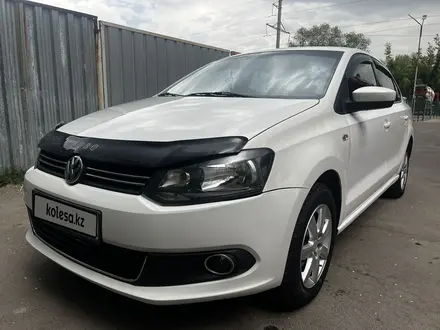 Volkswagen Polo 2014 года за 4 200 000 тг. в Алматы – фото 2