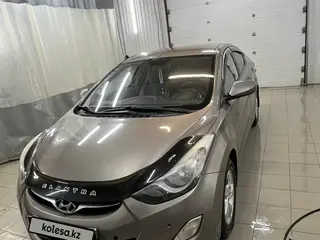 Hyundai Elantra, 2013