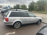 Volkswagen Passat 1997 годаfor2 400 000 тг. в Караганда – фото 3