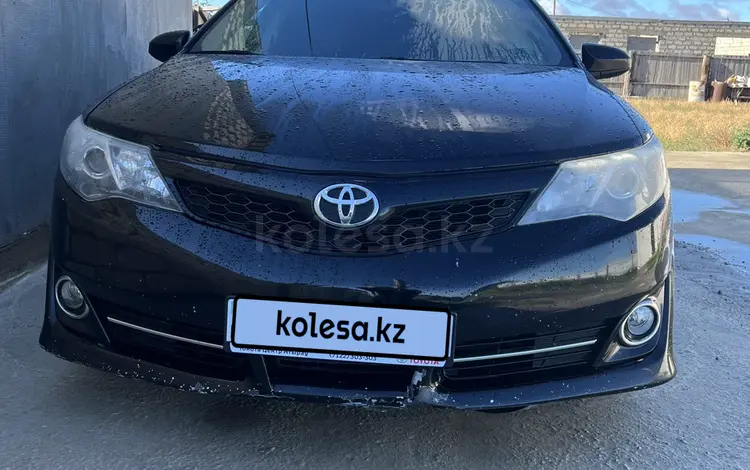 Toyota Camry 2012 годаүшін7 200 000 тг. в Атырау