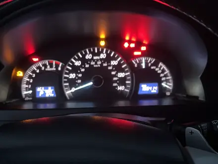 Toyota Camry 2012 года за 7 200 000 тг. в Атырау – фото 7