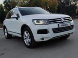 Volkswagen Touareg 2013 годаfor10 000 000 тг. в Рудный – фото 2