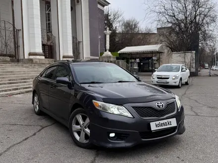 Toyota Camry 2011 года за 7 800 000 тг. в Шымкент