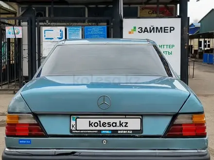 Mercedes-Benz E 230 1992 года за 800 000 тг. в Талдыкорган – фото 4