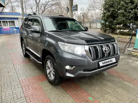 Toyota Land Cruiser Prado 2017 года за 19 900 000 тг. в Усть-Каменогорск – фото 2