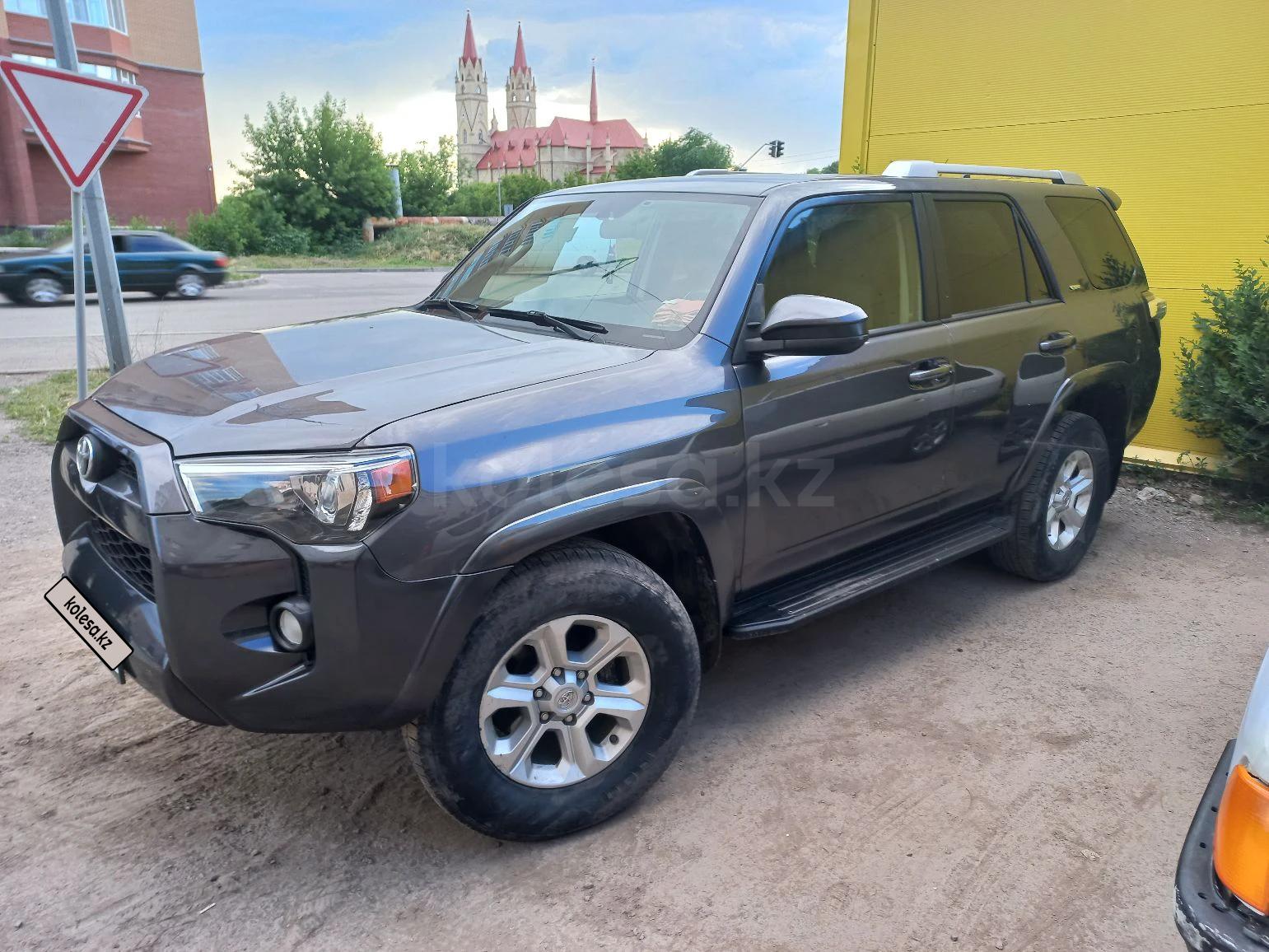 Toyota 4Runner 2015 г.