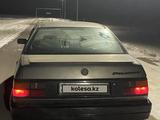 Volkswagen Passat 1993 годаүшін1 150 000 тг. в Петропавловск – фото 3