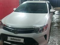 Toyota Camry 2017 года за 13 200 000 тг. в Уральск