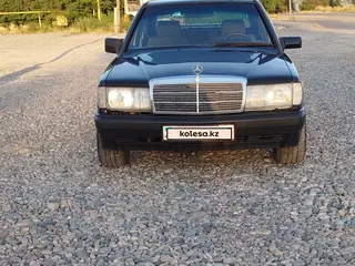 Mercedes-Benz 190