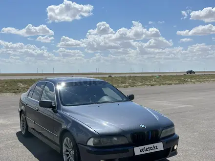 BMW 528 1996 года за 3 200 000 тг. в Жанаозен