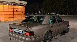 Mercedes-Benz E 300 1989 года за 1 999 999 тг. в Алматы – фото 2