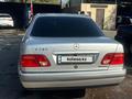 Mercedes-Benz E 230 1995 годаүшін2 700 000 тг. в Тараз – фото 3