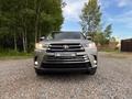 Toyota Highlander 2016 годаfor15 500 000 тг. в Семей