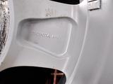 Toyota Land cruiser r18 рестайлинг диски оригиналүшін450 000 тг. в Уральск – фото 4