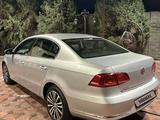Volkswagen Passat 2012 года за 6 200 000 тг. в Алматы – фото 2
