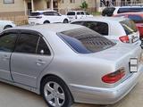 Mercedes-Benz E 320 2001 года за 4 600 000 тг. в Актау – фото 2