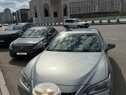 Lexus ES 200 2022 года за 16 500 000 тг. в Астана – фото 2