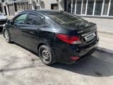 Hyundai Solaris 2012 года за 2 000 000 тг. в Астана – фото 3