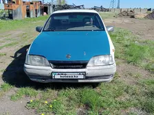 Opel Omega, 1988