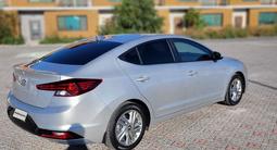 Hyundai Elantra 2019 года за 6 100 000 тг. в Актау – фото 4