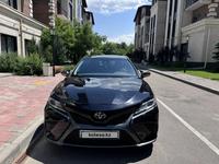 Toyota Camry 2019 года за 12 200 000 тг. в Алматы