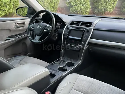 Toyota Camry 2015 года за 8 800 000 тг. в Алматы – фото 31