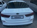 Kia Optima 2018 годаfor9 400 000 тг. в Шымкент – фото 4