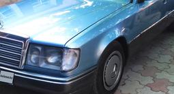 Mercedes-Benz E 230 1988 года за 1 300 000 тг. в Кулан – фото 3