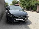 Hyundai Sonata 2017 года за 9 000 000 тг. в Шымкент – фото 2