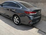Hyundai Sonata 2017 года за 9 000 000 тг. в Шымкент – фото 4