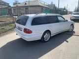 Mercedes-Benz E 320 2000 года за 5 500 000 тг. в Караганда – фото 4