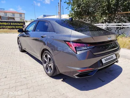 Hyundai Elantra 2023 года за 11 000 000 тг. в Актау – фото 2