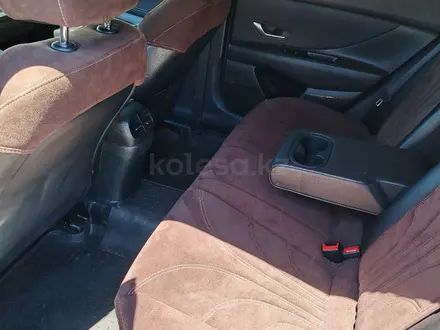Hyundai Elantra 2023 года за 11 000 000 тг. в Актау – фото 4