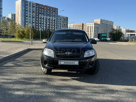 ВАЗ (Lada) Granta 2190 2013 года за 3 500 000 тг. в Кокшетау – фото 2