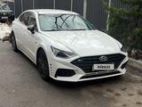 Hyundai Sonata 2021 года за 15 500 000 тг. в Алматы – фото 2