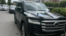 Toyota Land Cruiser 2023 года за 55 500 000 тг. в Астана – фото 3