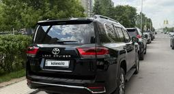 Toyota Land Cruiser 2023 года за 55 500 000 тг. в Астана – фото 4