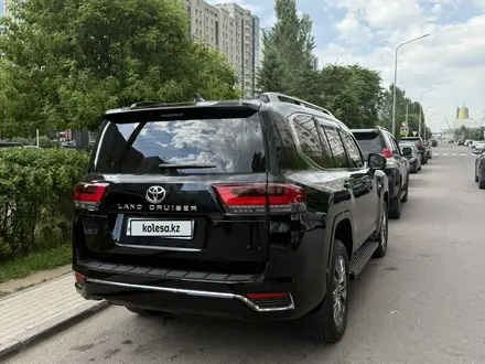 Toyota Land Cruiser 2023 года за 55 500 000 тг. в Астана – фото 4