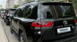 Toyota Land Cruiser 2023 года за 55 500 000 тг. в Астана – фото 5