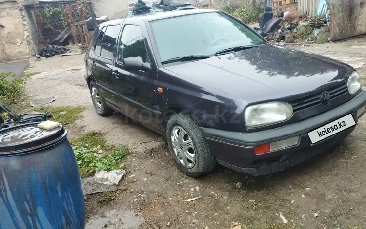 Volkswagen Golf 1993 годаүшін1 450 000 тг. в Алматы