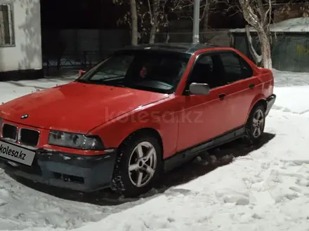 BMW 318 1990 года за 900 000 тг. в Караганда