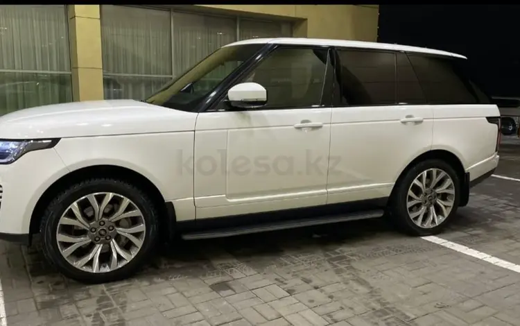 Land Rover Range Rover 2018 года за 45 000 000 тг. в Алматы
