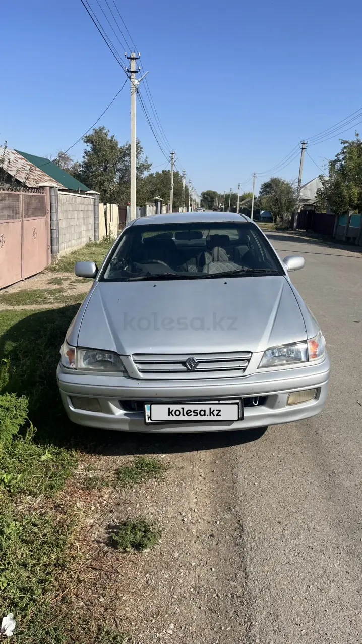 Toyota Corona, 1996