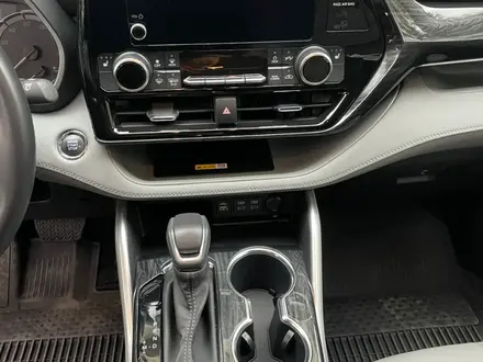 Toyota Highlander 2023 года за 24 300 000 тг. в Астана – фото 9
