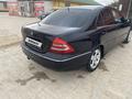 Mercedes-Benz C 230 2004 года за 2 000 000 тг. в Жанаозен – фото 8