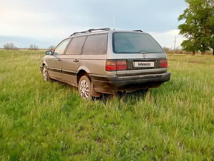 Volkswagen Passat 1993 года за 1 350 000 тг. в Костанай – фото 6