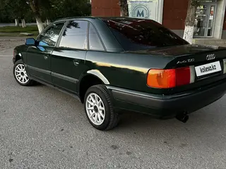 Audi 100